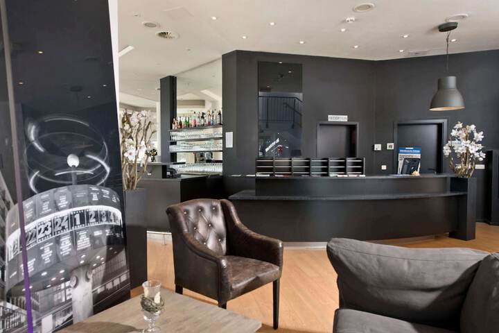 Lobby Entry