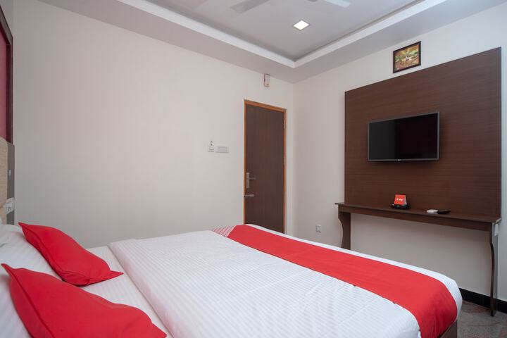 Room 15 of 24