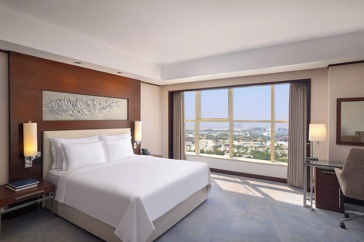 Room 34 of 114