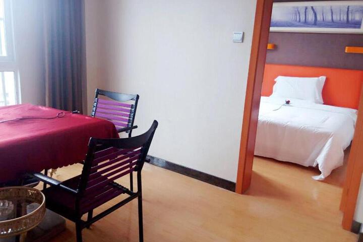 7Days Premium Chongqing Yunyang Chengzhong Commercial Street Branch