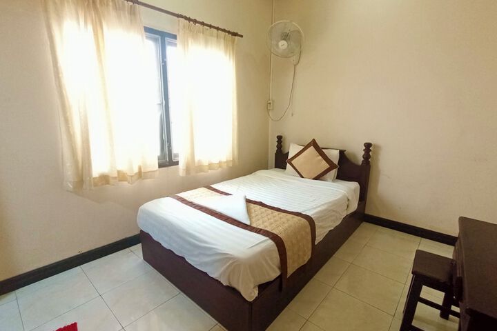 Room 3 of 36