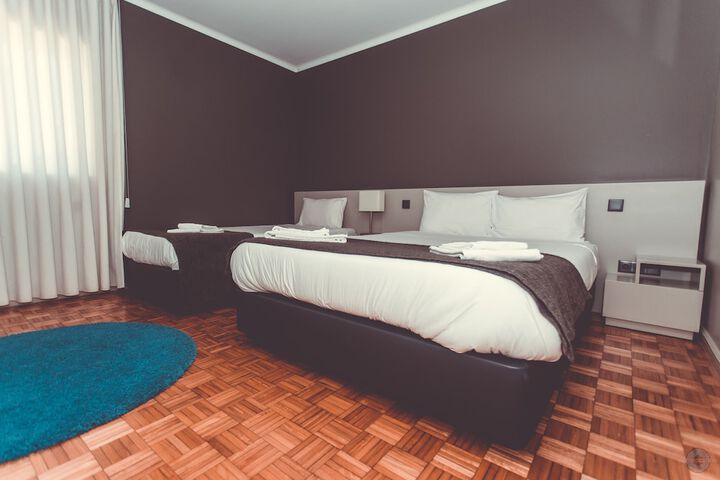 Room 9 of 51