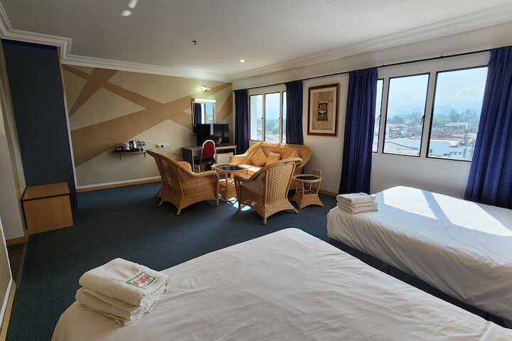Room 35 of 82