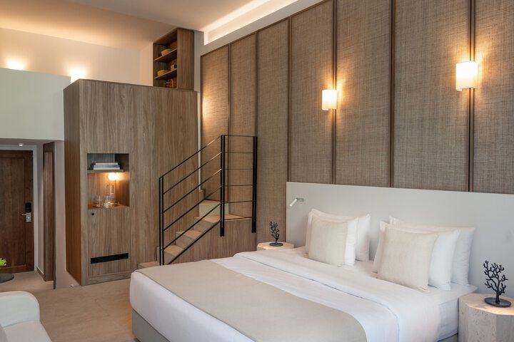 Room 48 of 132