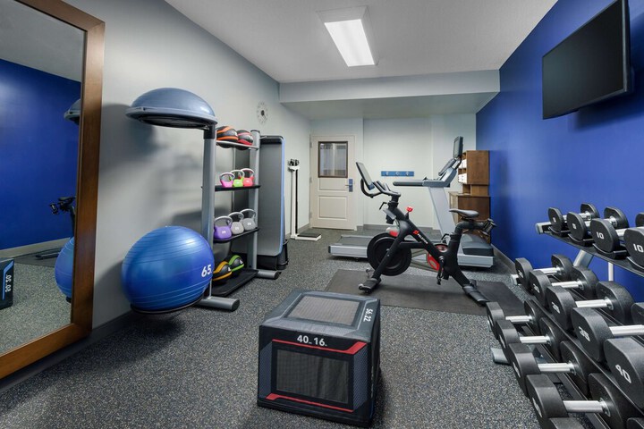 Hotel Gym Photos