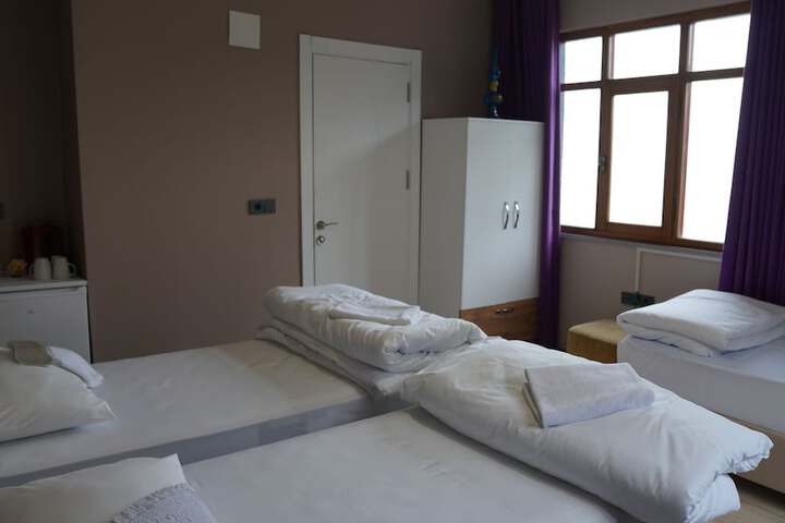Room 19 of 40
