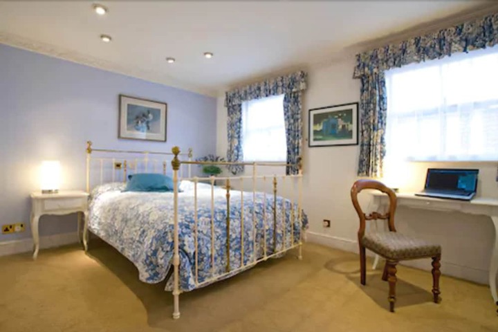 Room 20 of 73