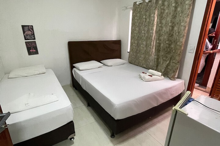 Room 11 of 22