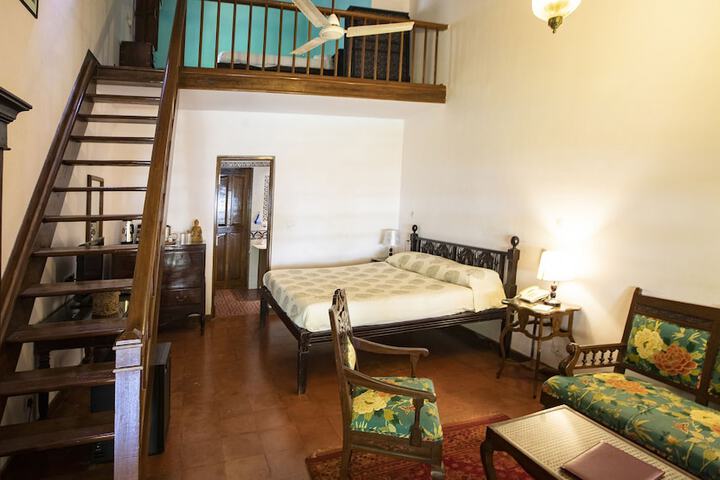 Room 48 of 162