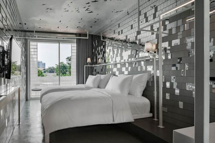 Room 3 of 59