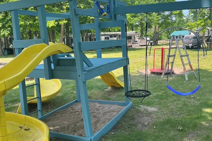 Childrens Activities 153 of 202