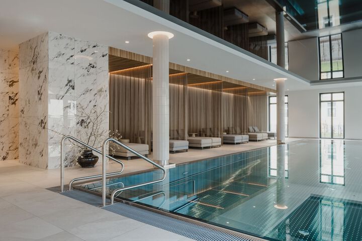 Pool 49 of 81