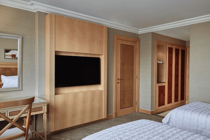 Room 18 of 31