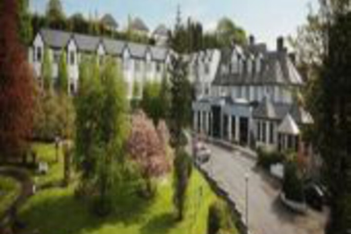 TWIN TREES HOTEL AND LEISURE CLUB(FORMERLY Downhill House Hotel)