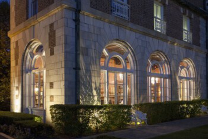Hotel 8 of 21