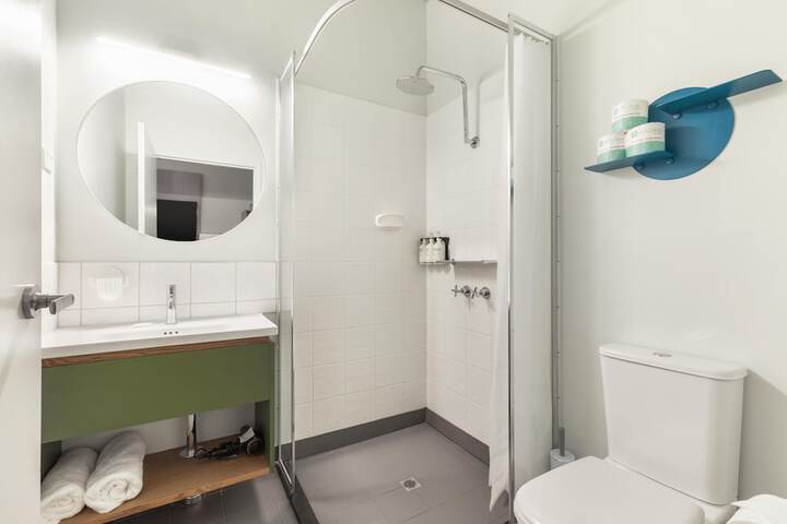 Room 103 of 156