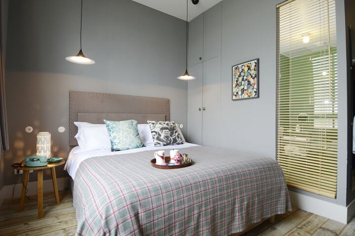 Room 3 of 31
