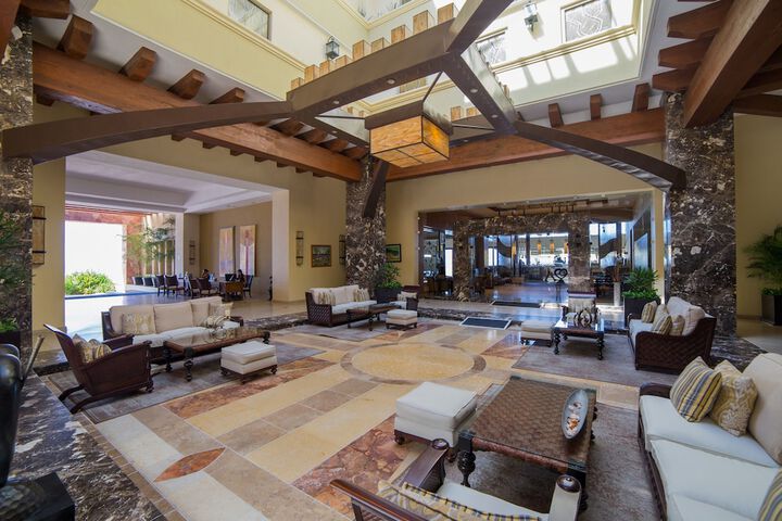 Hotel Interior 4 of 207
