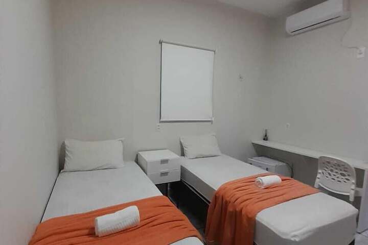 Room 8 of 13