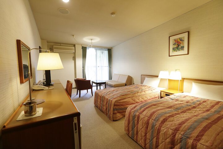 Room 19 of 58