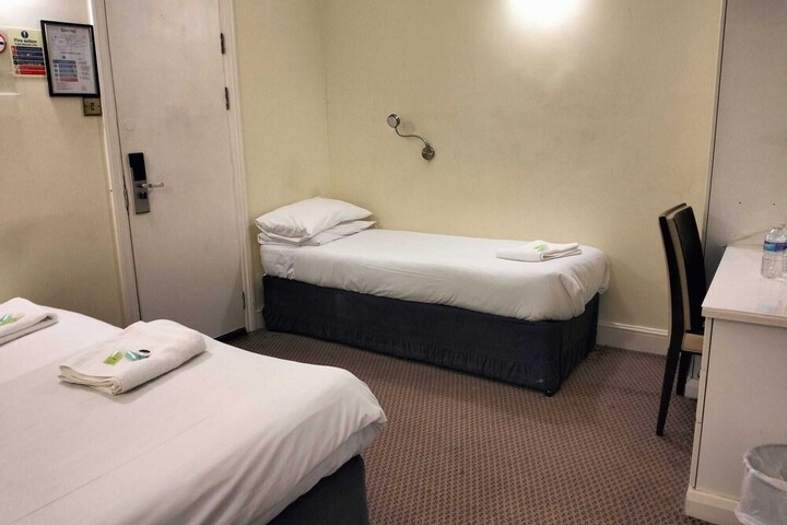 Room 56 of 113