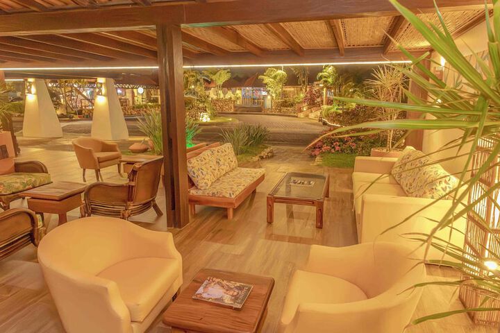 Guest Lobby