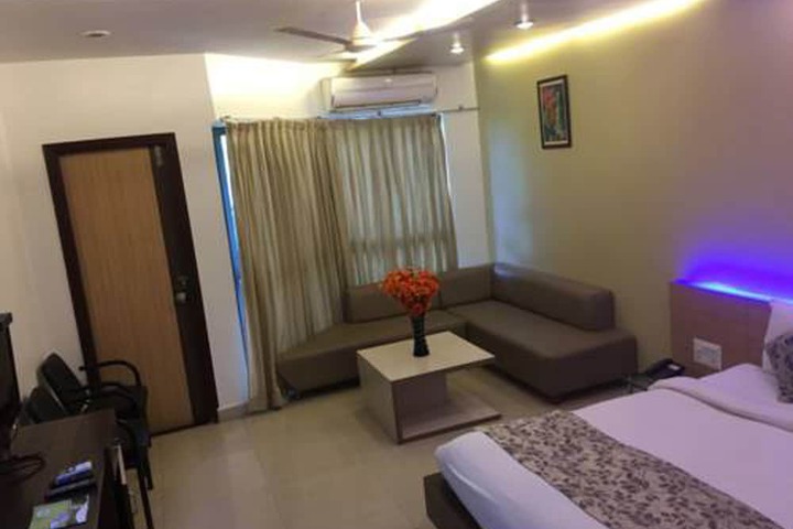 Room 14 of 52