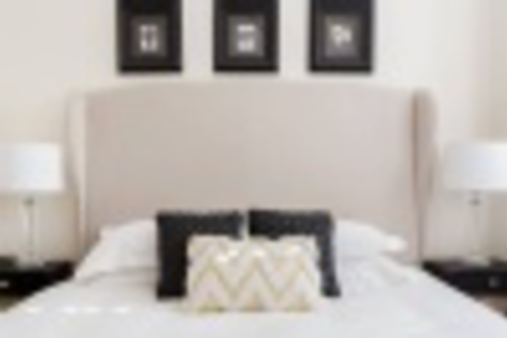 Room 64 of 240
