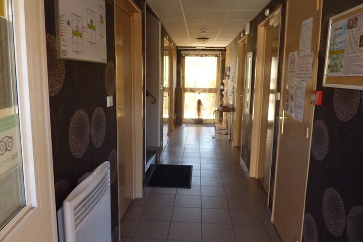 Hotel 3 of 61