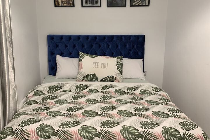 Room 8 of 30