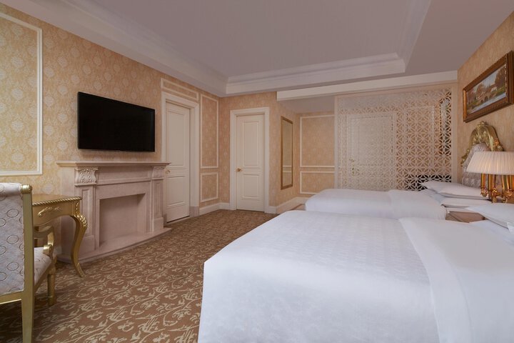 Room 41 of 87