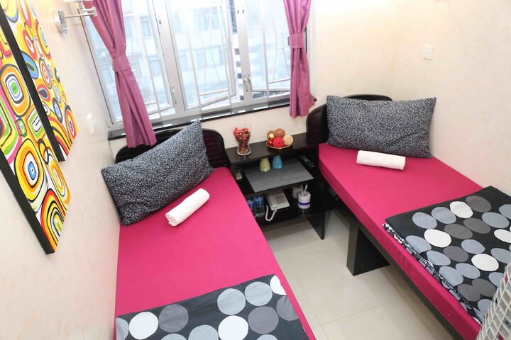 Room 18 of 31