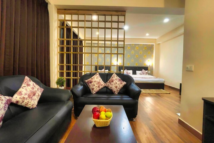 Room 6 of 21
