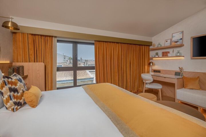 Room 57 of 205