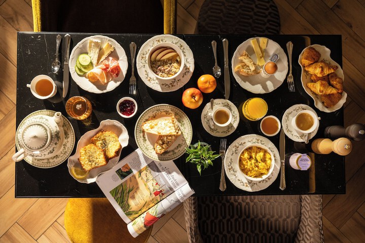 Dining 41 of 55