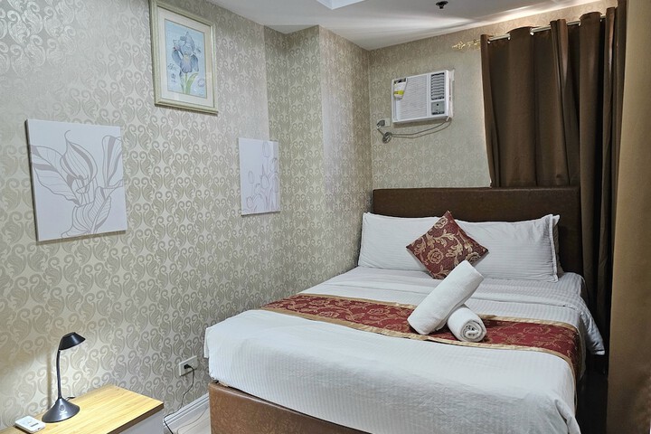 Room 26 of 73