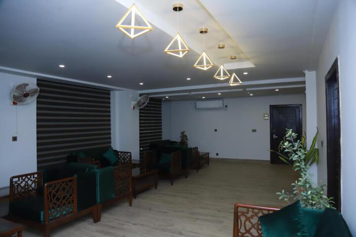 Grand Hotel Quetta