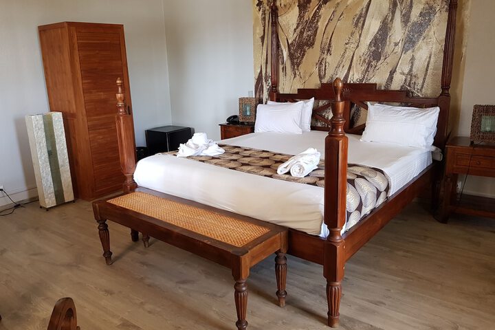 Room 5 of 71