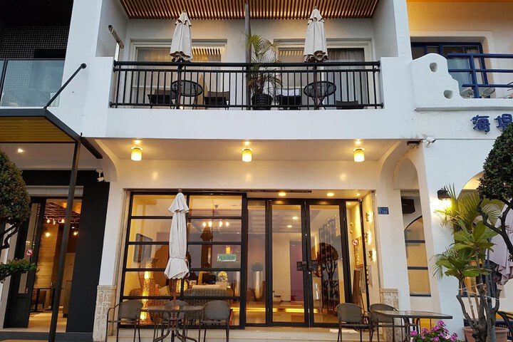 Hotel 27 of 28
