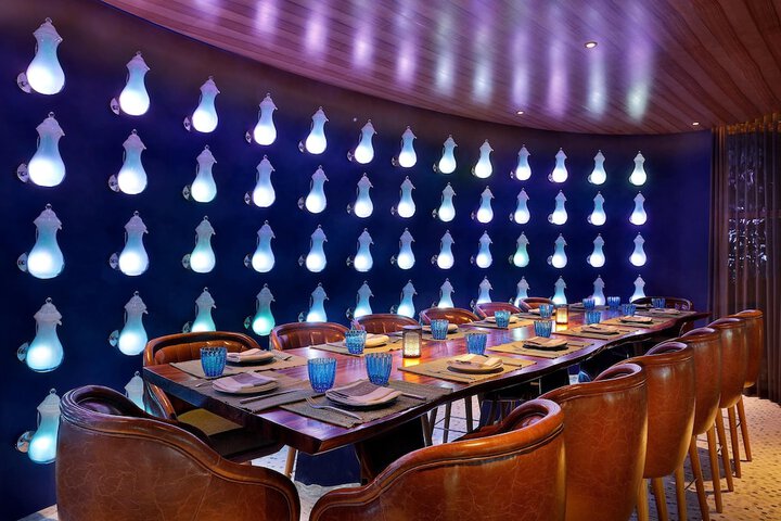Dining 79 of 101