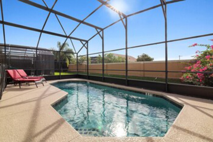 Pool 18 of 30