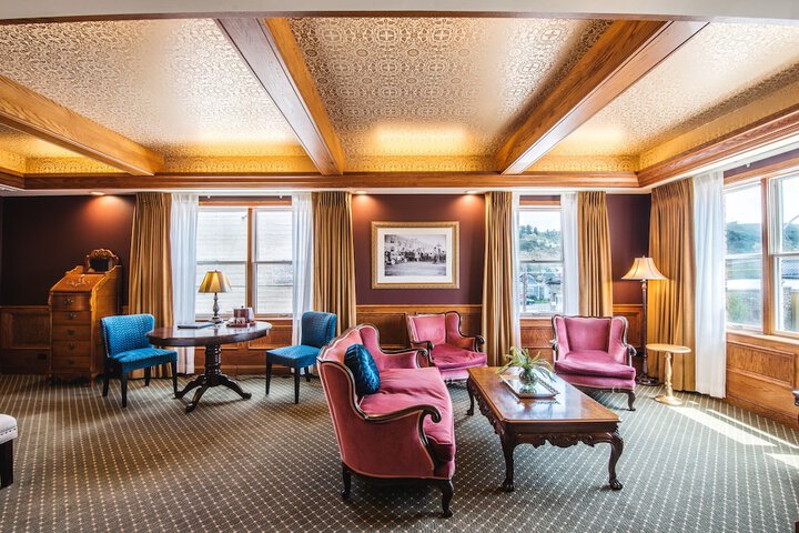 Room 23 of 62