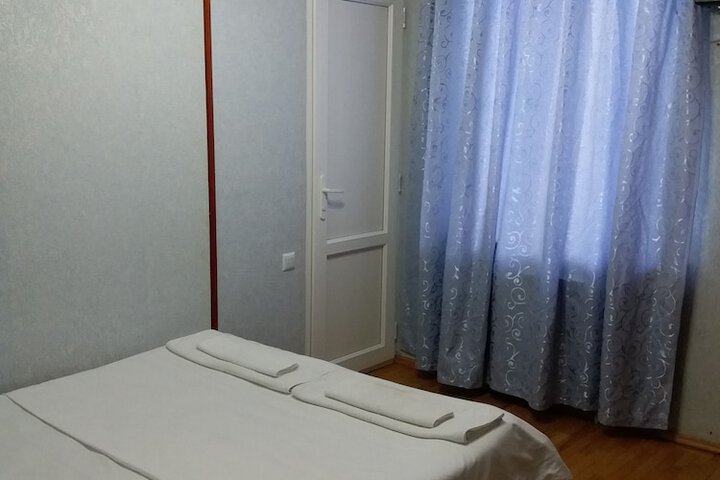 Room 18 of 38