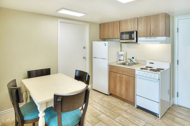 Private kitchenette
