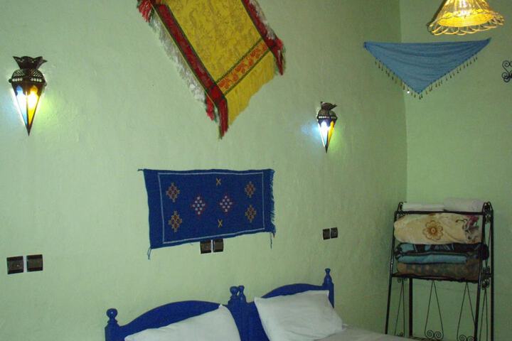 Room 15 of 71