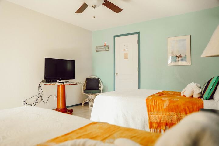 Room 13 of 111