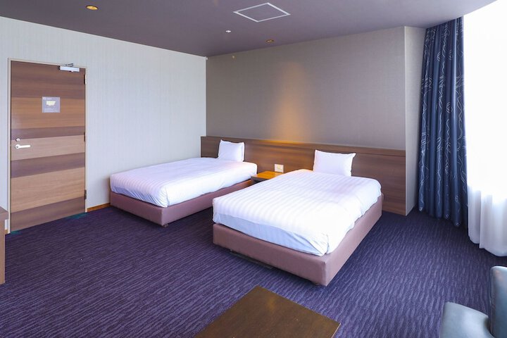 Room 9 of 54