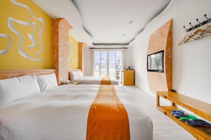 Room 15 of 91