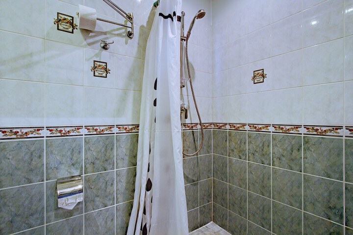 Room 20 of 31