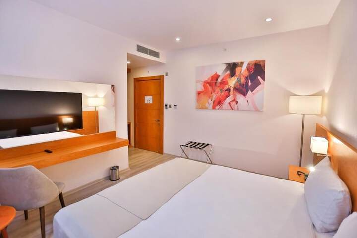 Room 4 of 29